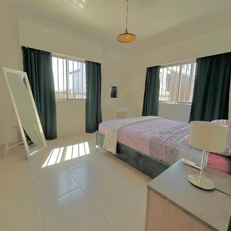Urban Retreat - Your Ideal Getaway In Διαμέρισμα Λεμεσός